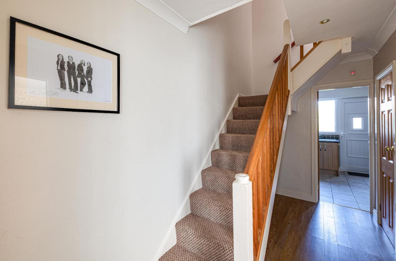 George Harrison'S Former 3Bed Home In Liverpool Speke Dış mekan fotoğraf