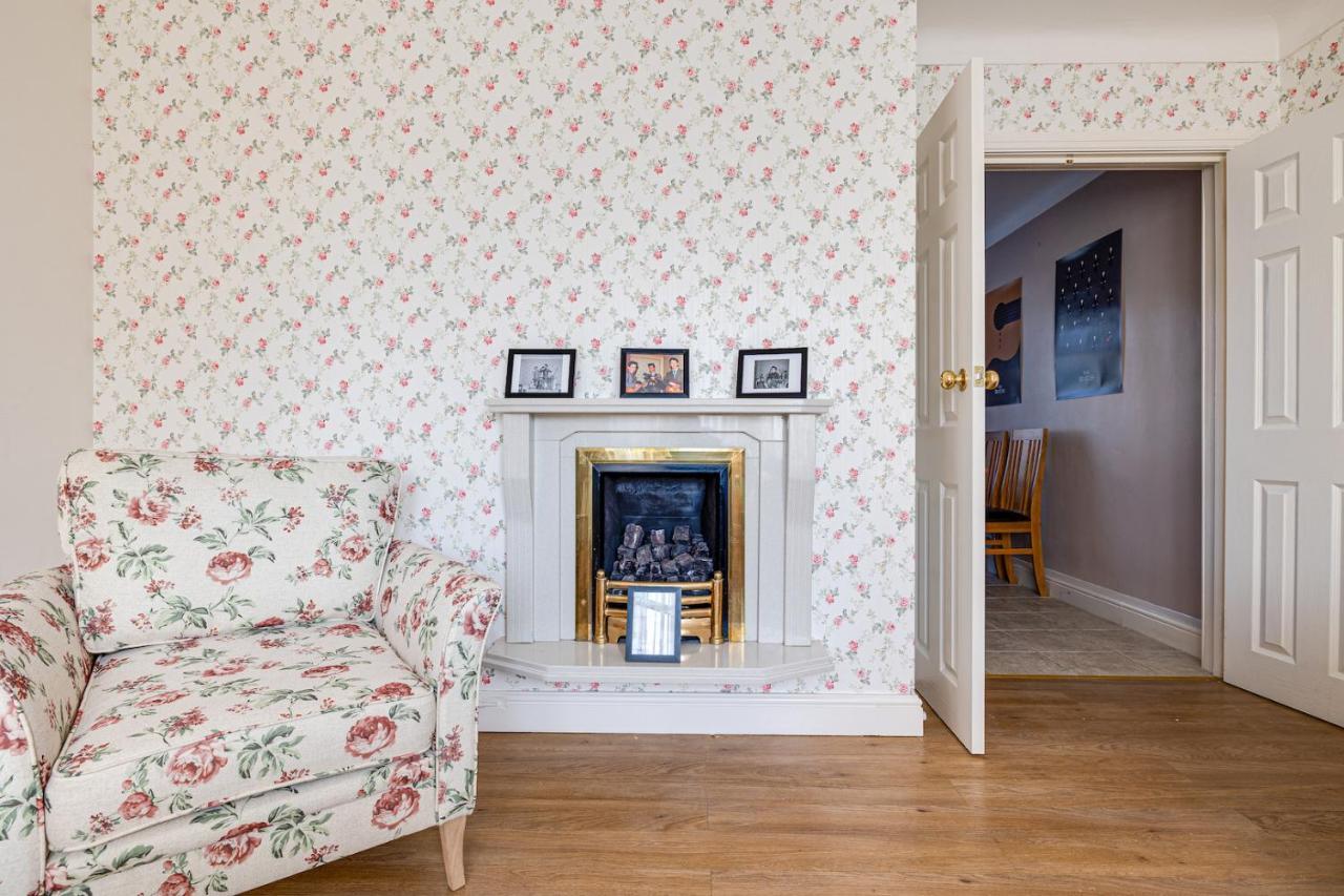 George Harrison'S Former 3Bed Home In Liverpool Speke Dış mekan fotoğraf