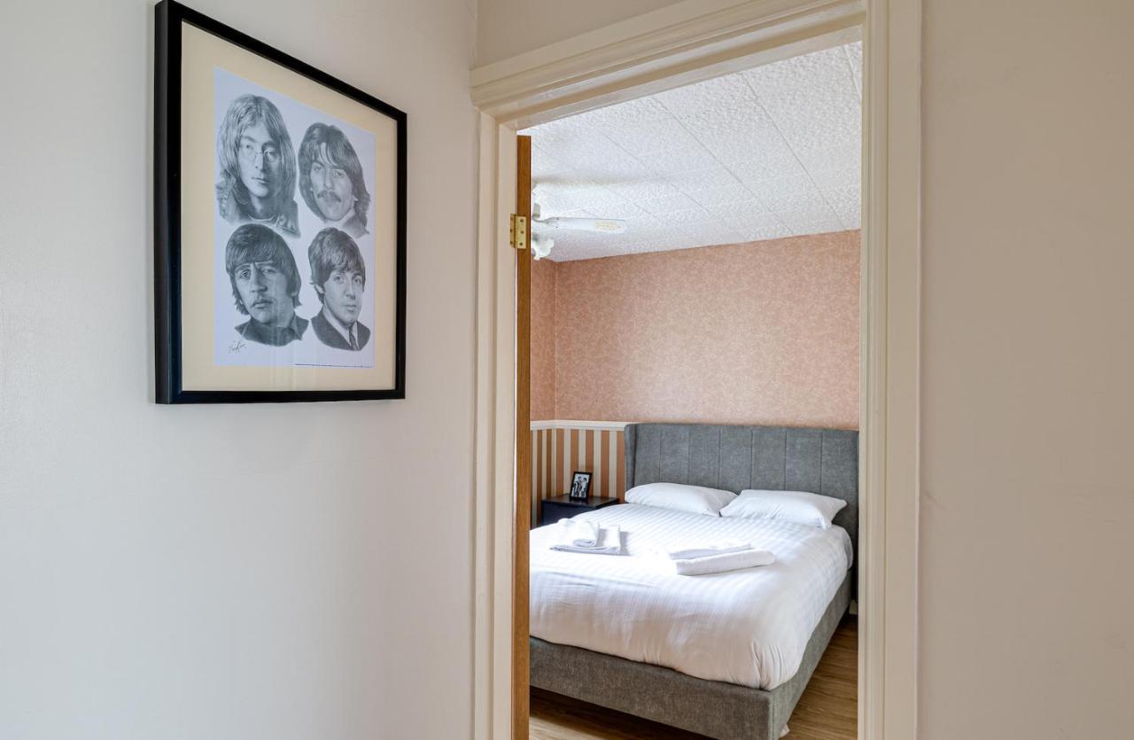 George Harrison'S Former 3Bed Home In Liverpool Speke Dış mekan fotoğraf